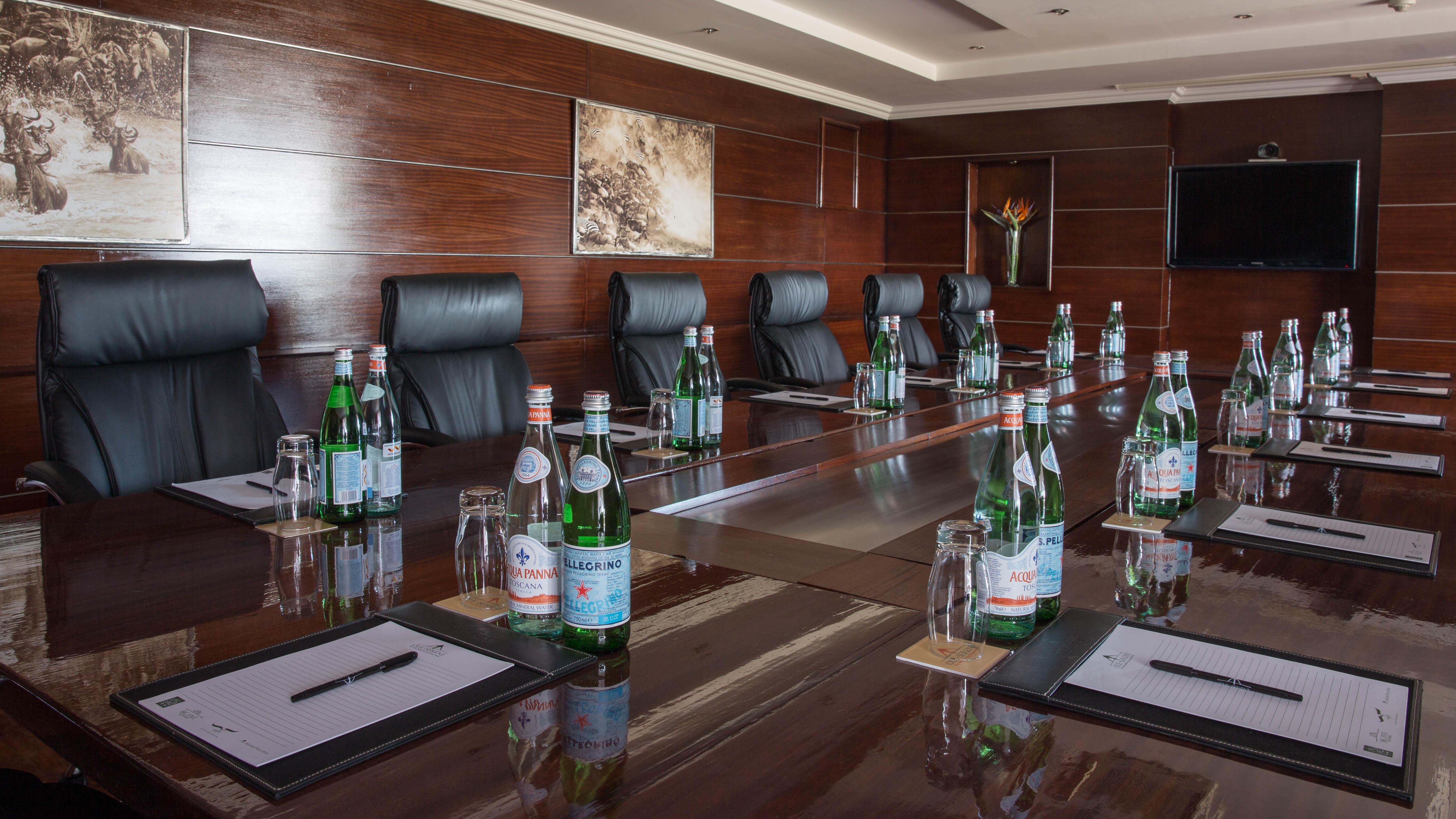 Ole Sereni Nairobi Bagian luar foto