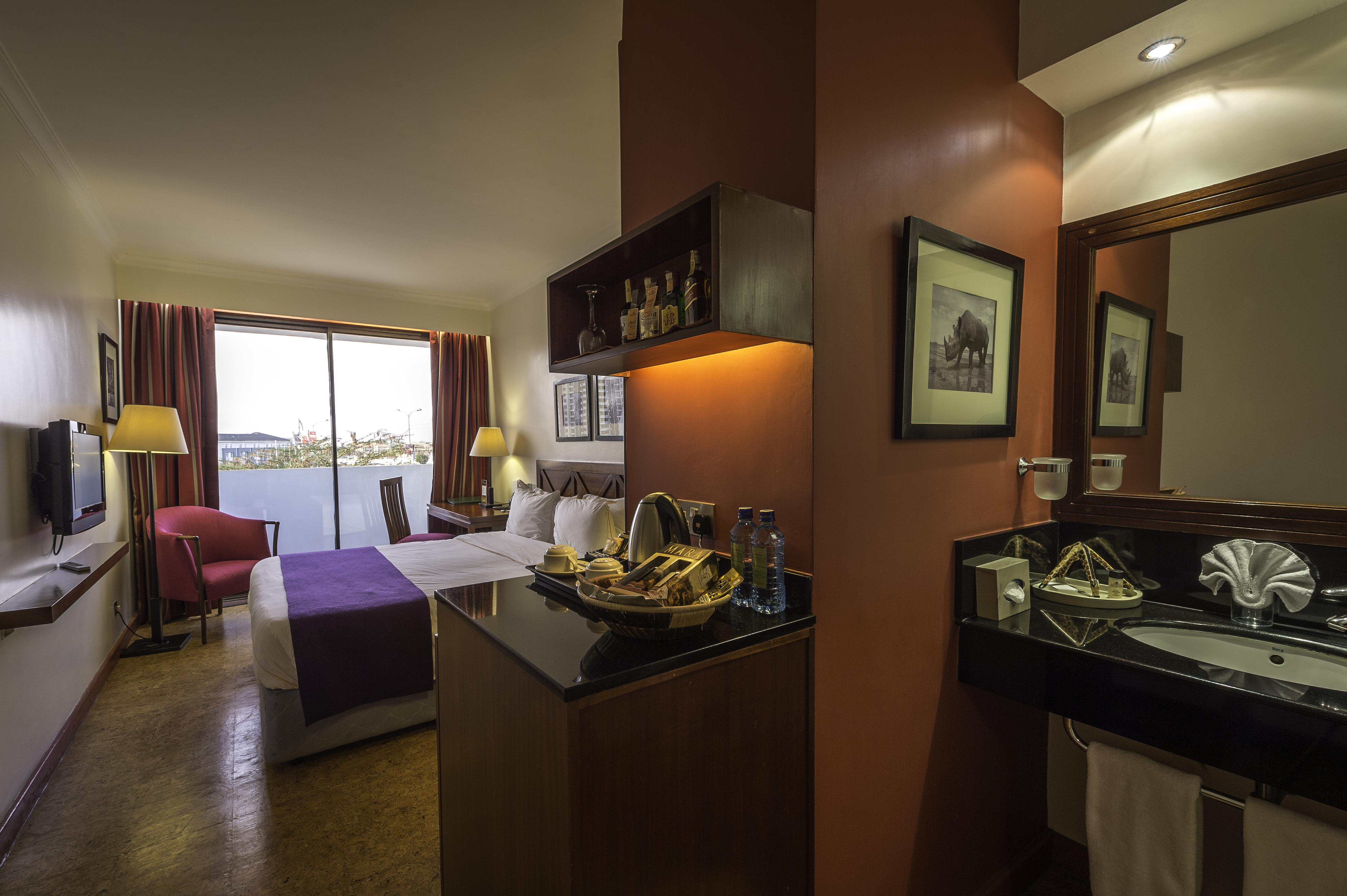 Ole Sereni Nairobi Bagian luar foto